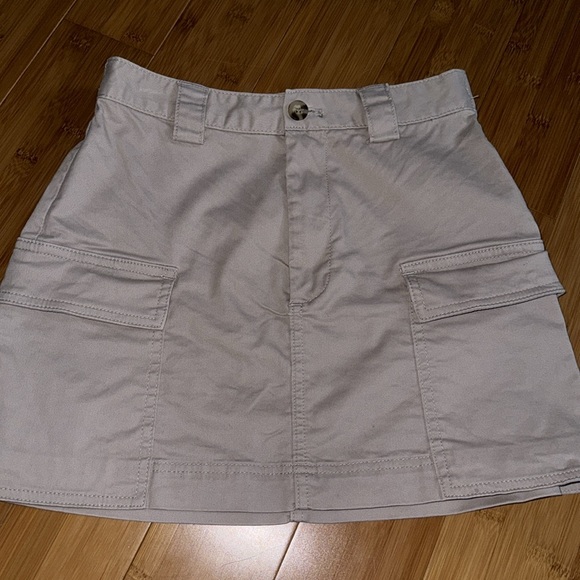 Utility Mini Skirt - Picture 3 of 4